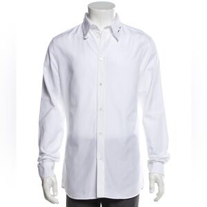 GIVENCHY
Long Sleeve Dress‎ Shirt
Size: M